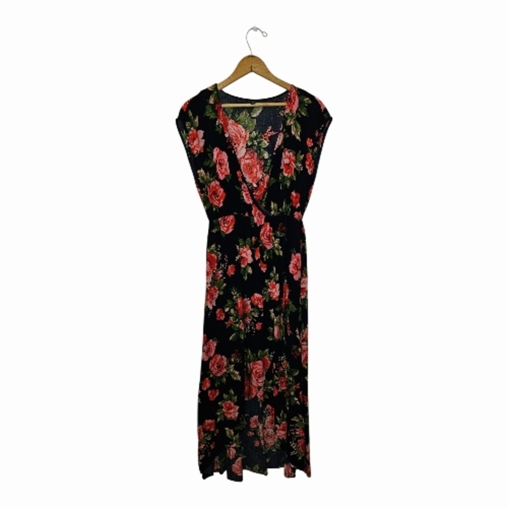 New Look Black Maxi Dress with Rose Floral Print